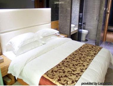Super 8 Hotel Fuzhou Railway Station West Екстер'єр фото